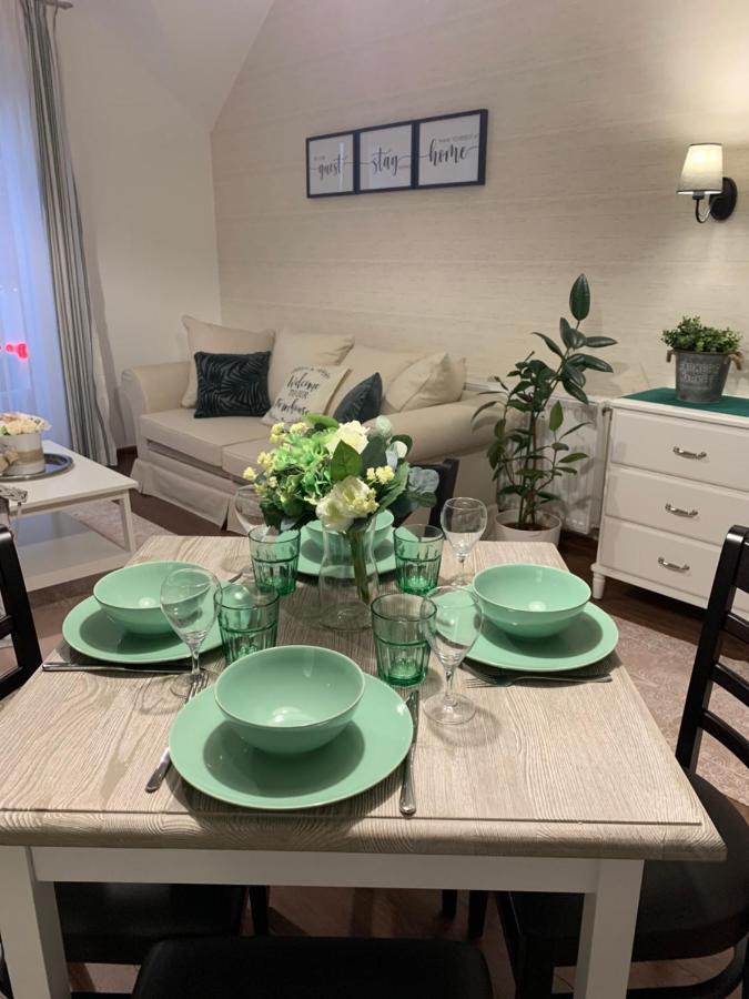 Monarchia Cottage Apartman Mosonmagyarovar Luaran gambar